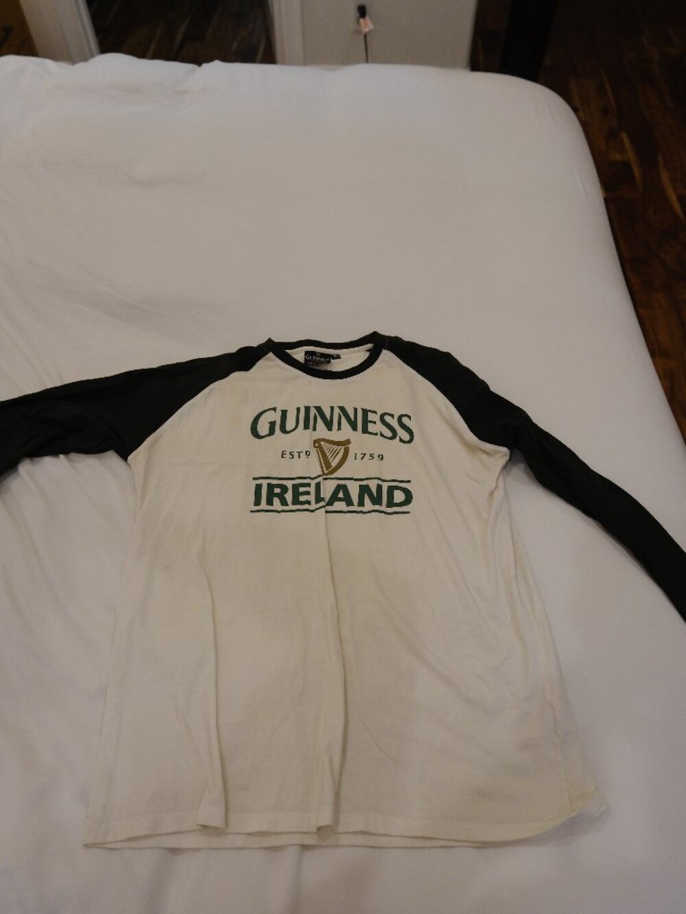 Guinness 1759 Men's Raglan Graphic Tee XL